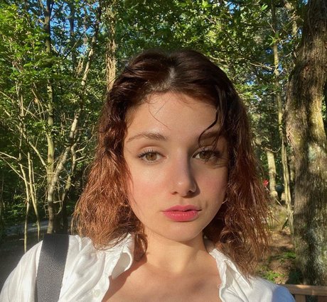 Buse yilmaz beautiful star photo