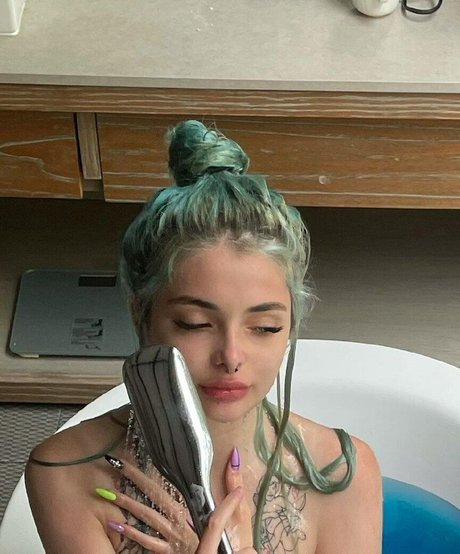 Nasteppa model naked photos