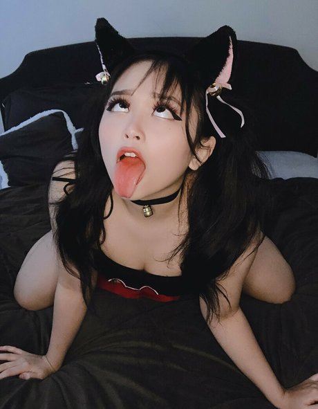 Ambiiyah Profile pic