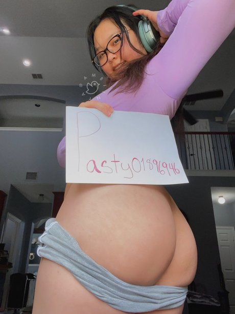 Ambiiyah exclusive actress galleries