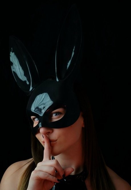 Emily fox official model art pictures