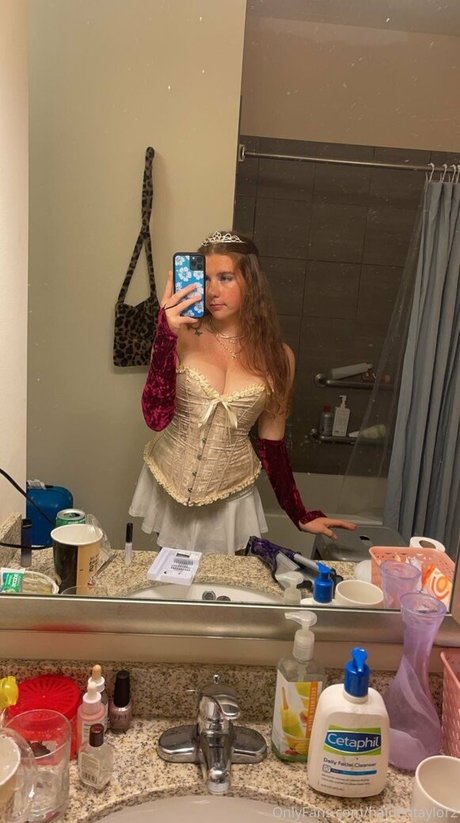 Haiden Taylor_ model sexy photos