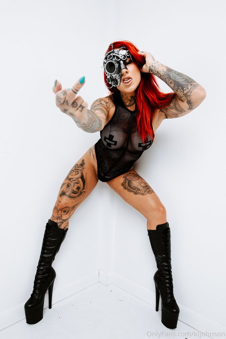 Kinessa Johnson nice actress images