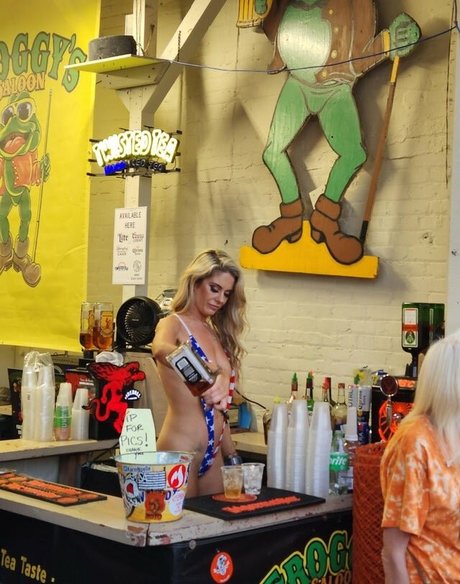 busty teen onlyfans free sexy pics