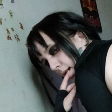 Kami Aishi naked pornstar gallery