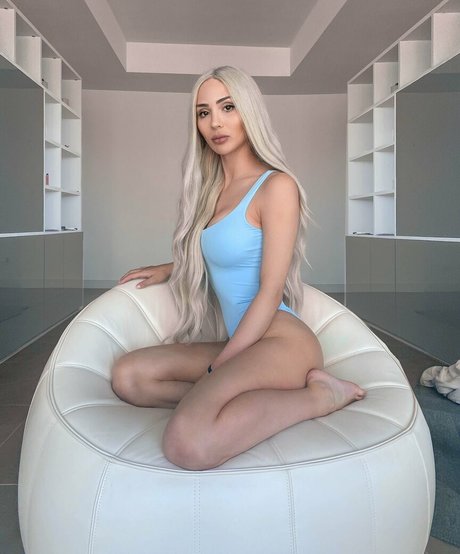 Babynez hot actress gallery