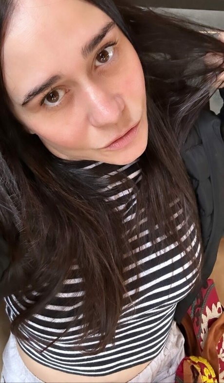 Alessandra Negrini hd star images