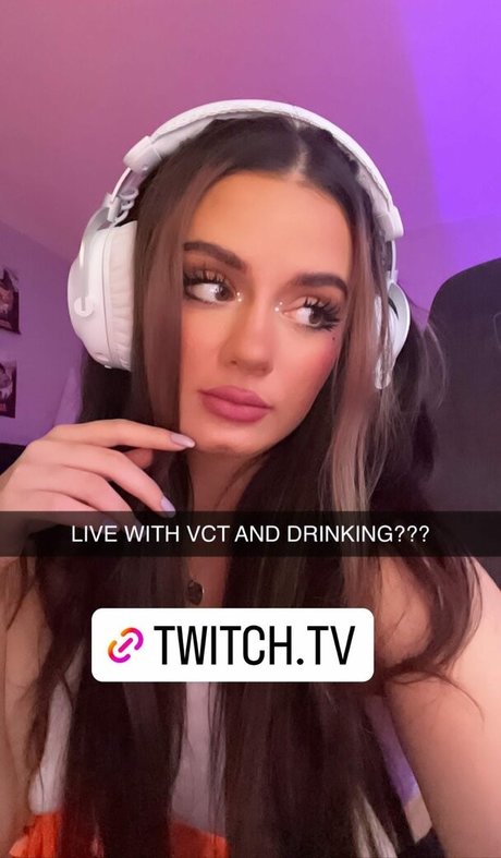 Ailincia xxx pornstar pic