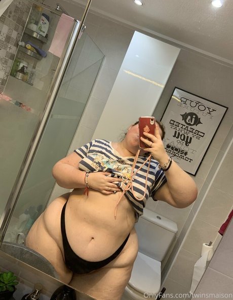 twinsmaison art star photo