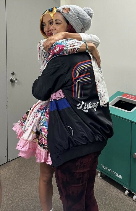 Bayley nude star photos