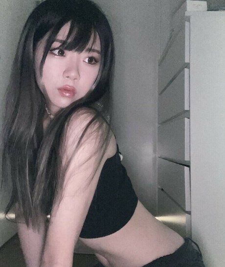 hairy granny onlyfans free porn images