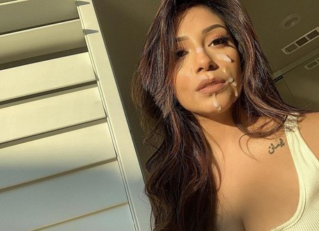 itsizziman model top pictures