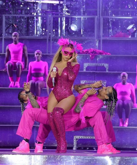 muscle girls onlyfans sex galleries