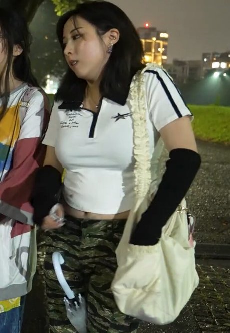 Starsmitten model pretty pics