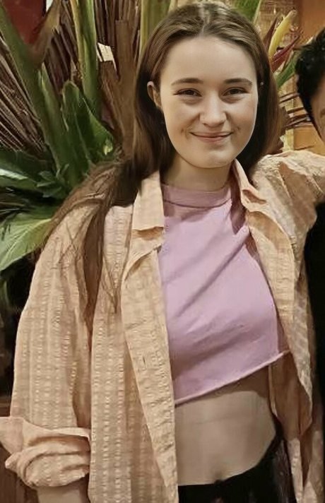 Sigrid top star pics