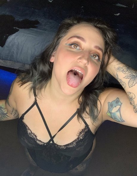 vickyvicious model pornographic archive