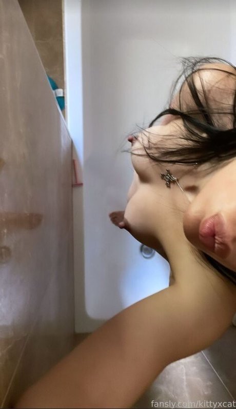 lilaxgsm model adult galleries