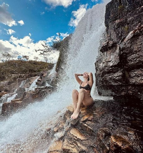 Ana Clara Lima star best image