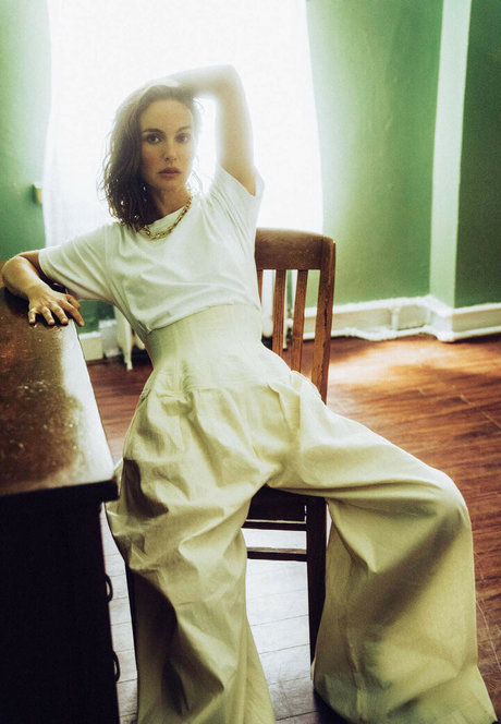 Natalie Portman pornstar nice photo