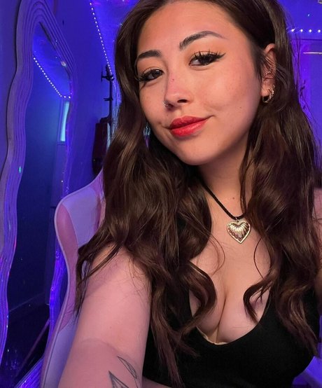 Angelic Lofi ASMR high quality pornstar photos