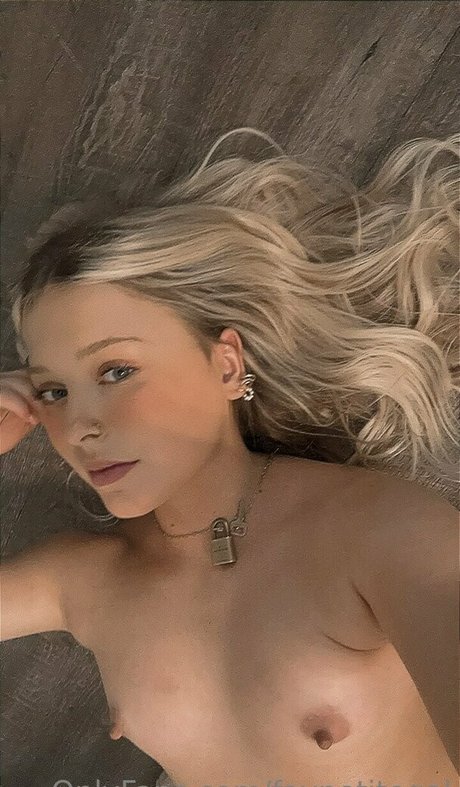 favpetitegal high quality actress img