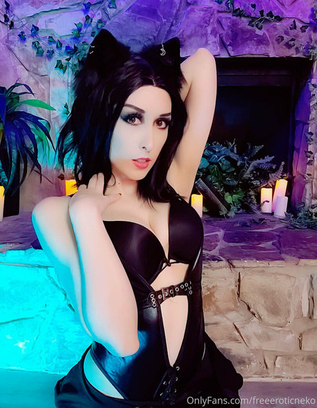 freeeroticneko hot actress archive