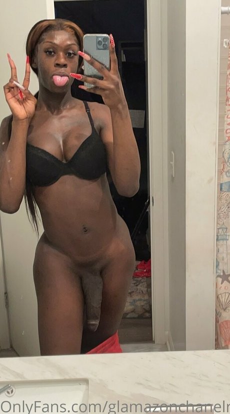 glamazonchanelr model porn photos