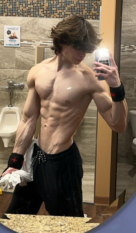 nate shreds model best img