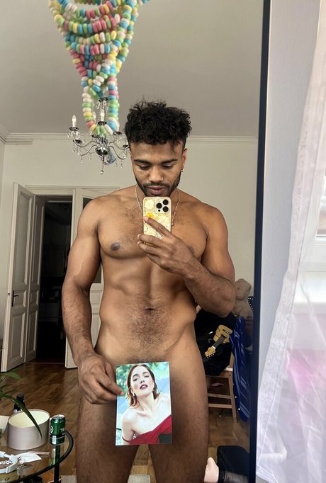 Mrexperience free model pictures