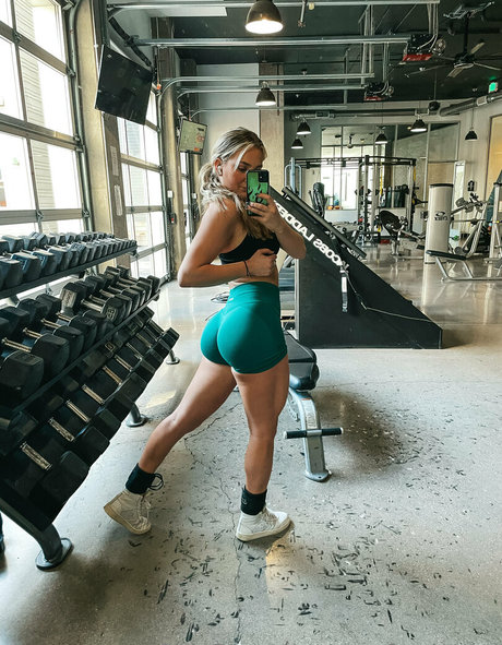 gymfreshman free pornstar image