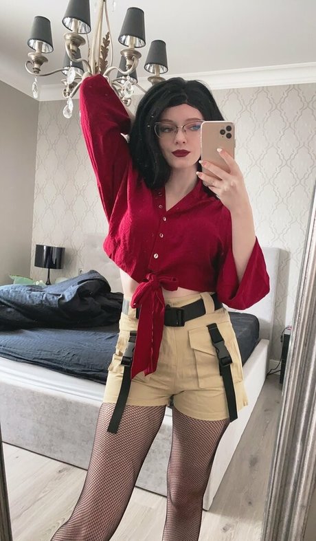 evenink free naked pornstar pic