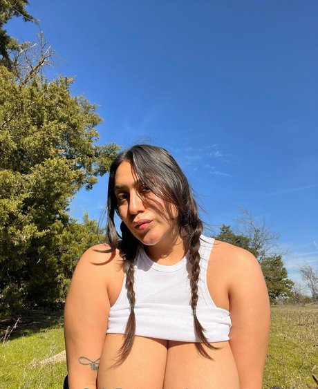 roserayyunlocked nice actress gallery