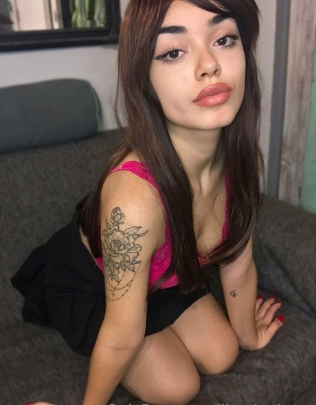 roleplaylily best model pictures