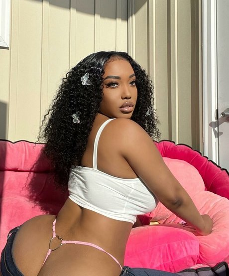 Mswandaxo pornographic model archive