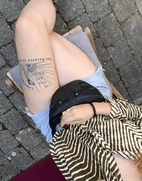 Maryjane Auryn pornstar beautiful pic