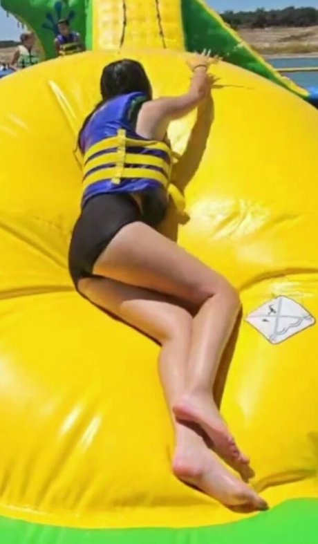 ExtraEmily exclusive pornstar img