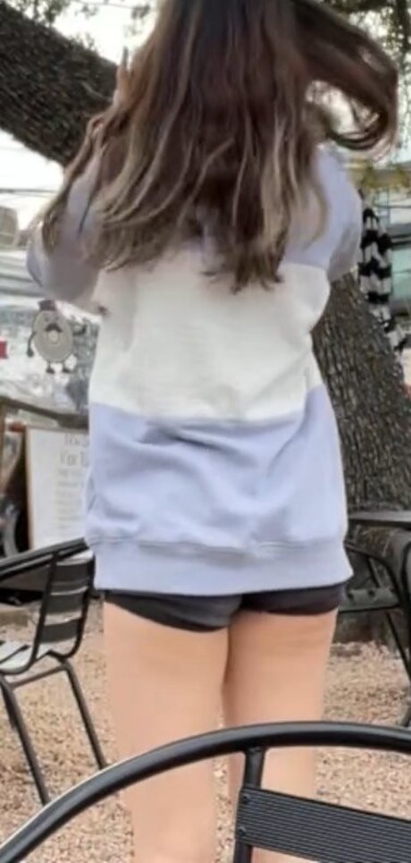 ExtraEmily star sex pic