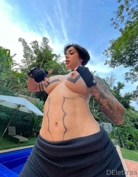 DElettraa pornstar hot galleries