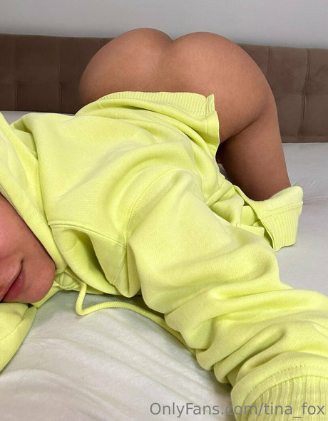 tina fox model naked photos