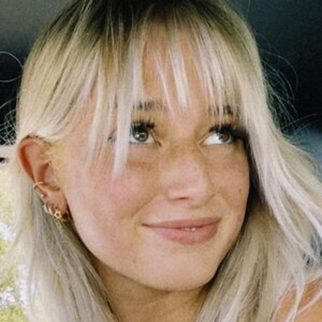 Hailey Felt nudes actress pics