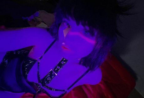 sqwrtick hot actress photo