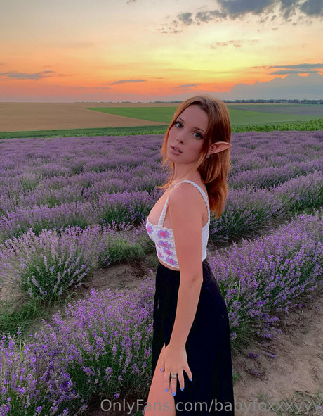 babyfoxxxyyy high quality actress image