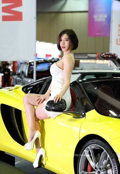 Song Joo A model pornographic galleries