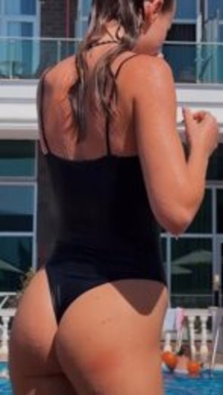 Mary Lvk star exclusive pics