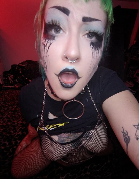 lovexee star exclusive img