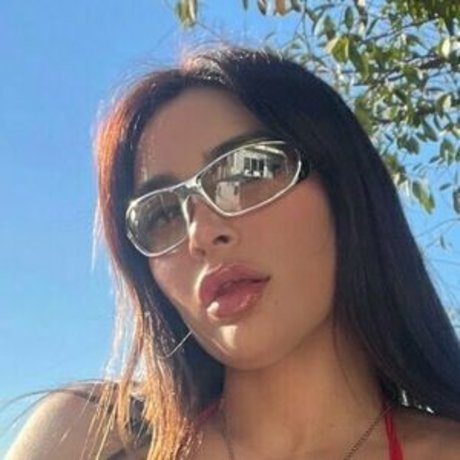 lilnicolebb model art gallery