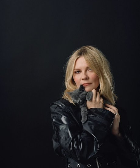 Kirsten Dunst hd actress photo