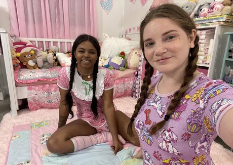 mistylovelace nudes model pic