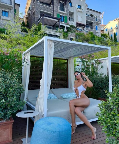 Bojana Stevanovic model porn pic