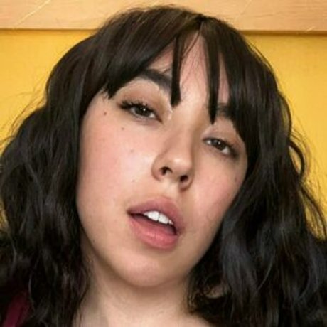 collegeaura perfect actress images